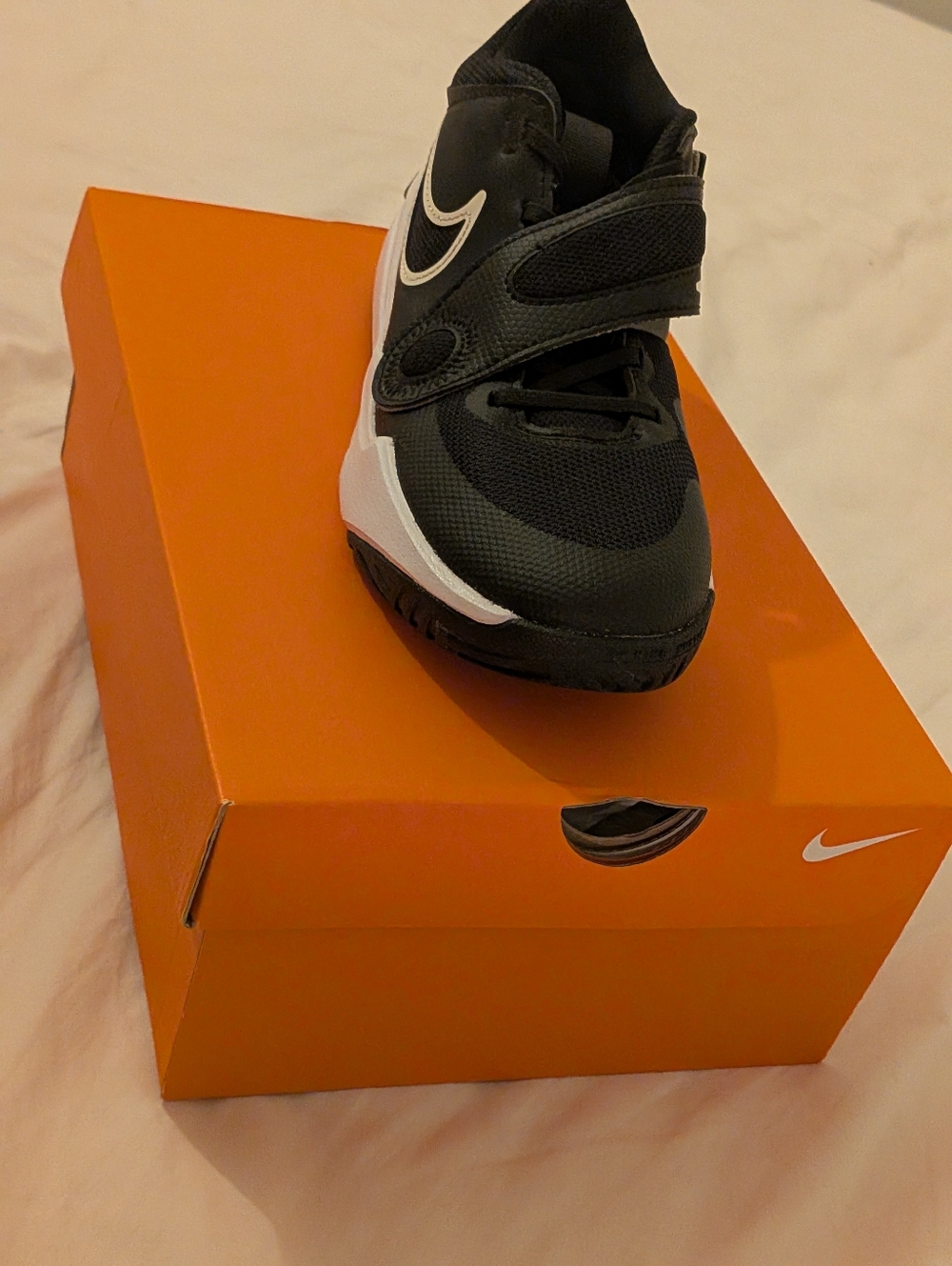Nike Sneakers Team Hustle D11